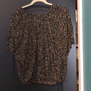 Leopard print top